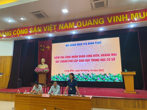 Bộ Giáo dục và Đào tạo kiểm tra công nhận quận Long Biên, Hoàng Mai đạt chuẩn phổ cập giáo dục Trung học cơ sở