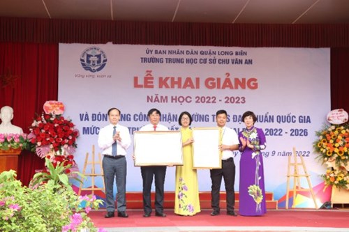 Ngành Giáo dục và Đào tạo quận Long Biên  Tưng bừng phấn khởi chào đón năm học mới 2022-2023