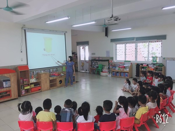 Cô Nguyễn Thu Hà – giáo viên của Trường Mầm non Bắc Biên xứng đáng là một tấm gương sáng cho mọi người học tập và noi theo