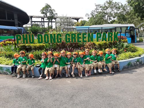 Lớp MGB C3 đi thăm quan tại Green Park Gia Lâm 