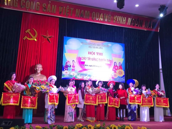 Cô giáo Thùy Linh đạt giải ba Hội thi “Cô giáo tài năng duyên dáng” cấp cụm