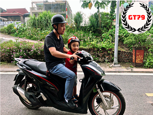 SBD: 79 - Bé: Khôi Minh - Cuộc thi ảnh  Gia đình bé với an toàn giao thông 