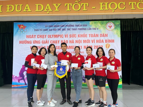 Trường MN Hoa Mai tham gia giải chạy báo Hà Nội mới vì hòa bình và chào đón SEA GAME 31