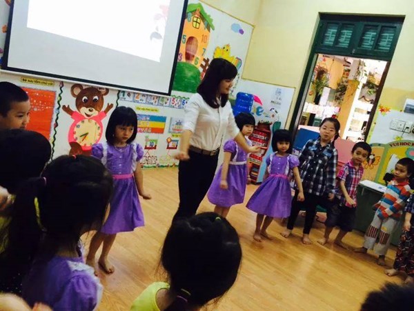 Cô giáo Nguyễn Thị Thu Huyền – Cô giáo năng động, nhiệt huyết với công việc