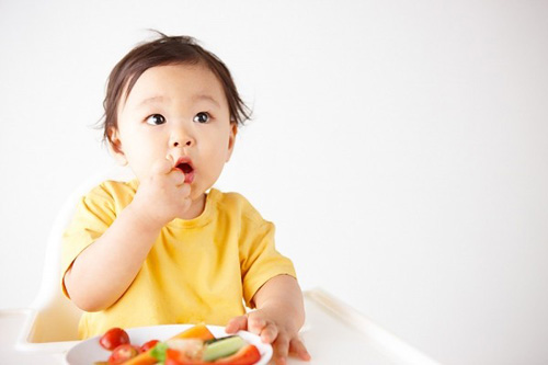 Chế độ dinh dưỡng cho trẻ bị nhiễm khuẩn hô hấp