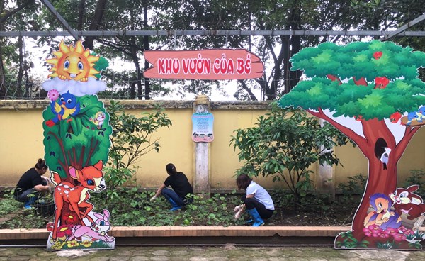 Trường mầm non Long Biên thực hiện tổng vệ sinh trường lớp  phòng, chống dịch bệnh Covid - 19