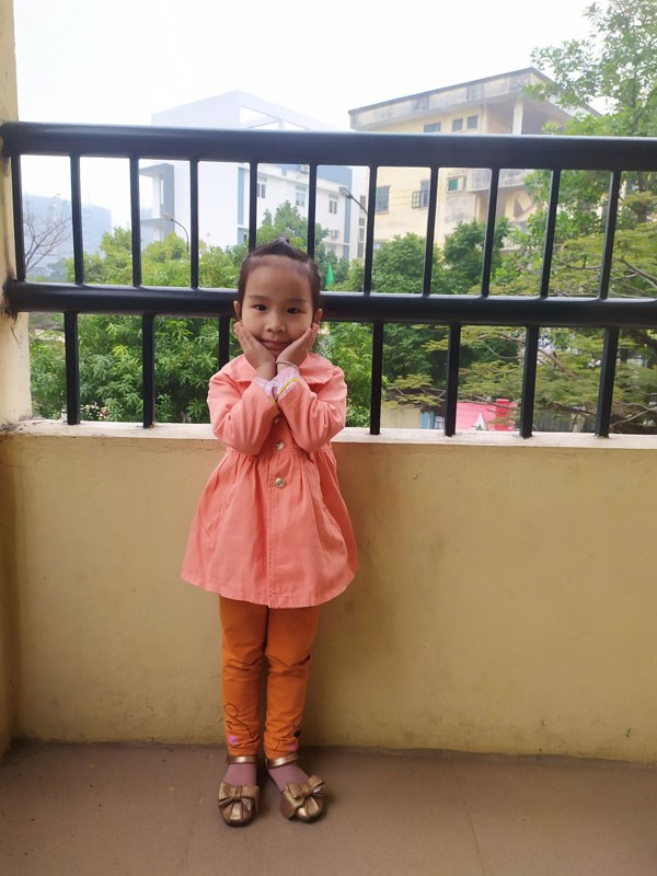 Nguyễn Trà My B – Cô bé hiền lành, đáng yêu!