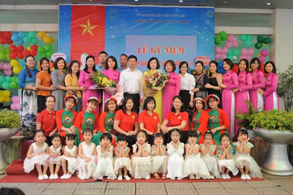 Trường MN Thượng Thanh tổ chức  Lễ kỉ niệm ngày nhà giáo Việt Nam 20/11 