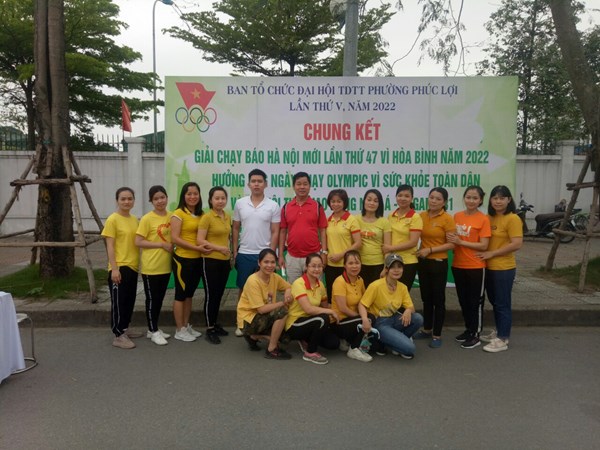 Mầm non Tuổi Hoa kết hợp với UBND Phường Phúc Lợi tham gia hưởng ứng giải chạy Giải báo Hà Nội mới lần thứ 47 vì hòa bình trong CNVCLĐ Quận Long Biên năm 2022