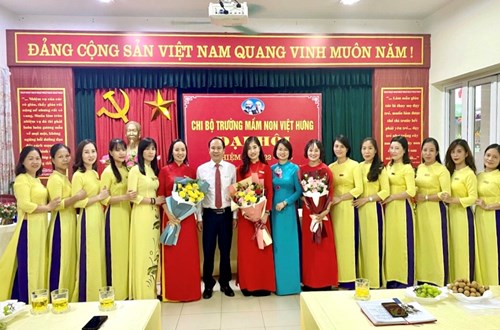 Đại hội Chi bộ trường Mầm non Việt Hưng nhiệm kỳ 2022 – 2025