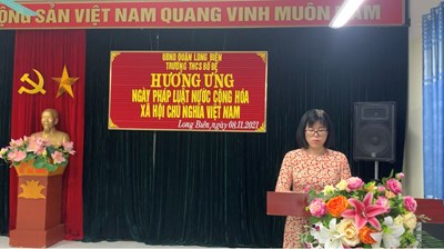 Trường THCS Bồ Đề hưởng ứng “Ngày pháp luật nước Cộng hòa XHCN Việt Nam” năm 2021.