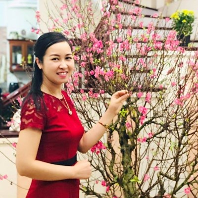  Bài viết về Tấm gương Người tốt – việc tốt tháng 5 - Cô giáo Nguyễn Thị Thu Dung - Chủ tịch công đoàn, Giáo viên môn Mĩ thuật