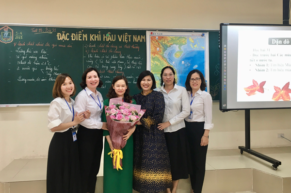 Tiết thi Giáo viên dạy giỏi cấp Quận môn Địa lý của cô giáo Tráng Thị Thu Hà
