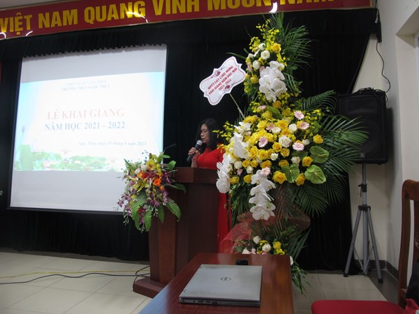 Lễ khai giảng đặc biệt có 1-0-2 của học sinh Hà Nội