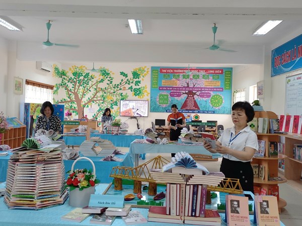 Thư viện trường THCS Ngọc Thụy tổ chức ngày hội đọc sách với chủ đề: Sách là nguồn tri thức vô tận