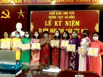 Trường THCS Sài Đồng kỷ niệm 39 năm ngày Nhà giáo Việt Nam 20/11