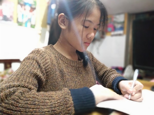 Lý Phương Linh – Lớp trưởng gương mẫu, nhiệt tình của chi đội 6A6  trường THCS Sài Đồng