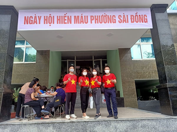 CBGVNV Trường Thcs Sài Đồng Tích Cực Tham Gia  Công Tác Hiến Máu Tình Nguyện 