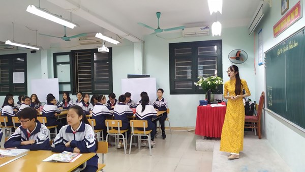 Tiết thi Giáo viên giỏi cấp Quận môn Công nghệ năm học 2020 – 2021 - Cô giáo Dương Thùy Linh