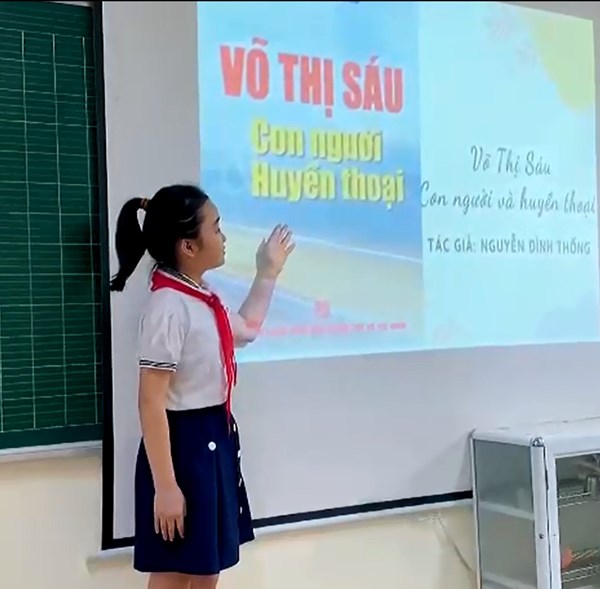 Võ Thị Sáu - con người huyền thoại - sách được Mông Hà Vy lớp 4D giới thiệu