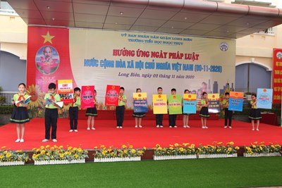 Trường Tiểu học Ngọc Thụy  hưởng ứng Ngày Pháp luật nước Cộng hòa XHCN Việt Nam