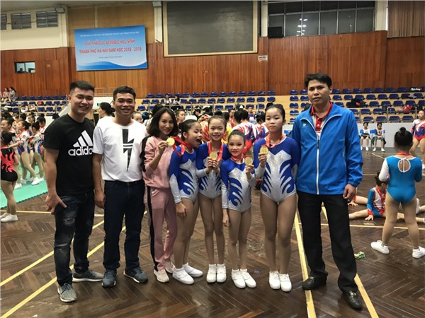 Huy chương vàng giải thể dục Aerobic học sinh Thành phố Hà Nội năm học 2018 -2019