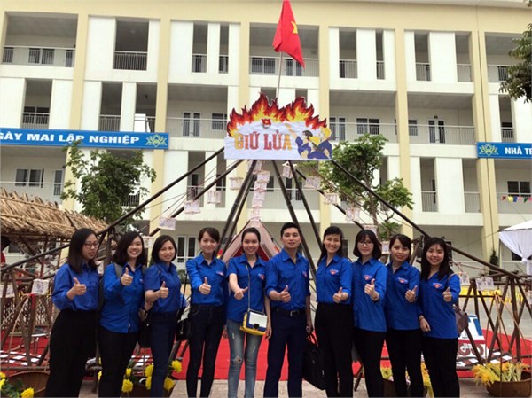 Chi đoàn Trường Tiểu học Ngọc Thụy với Ngày hội Đoàn viên 