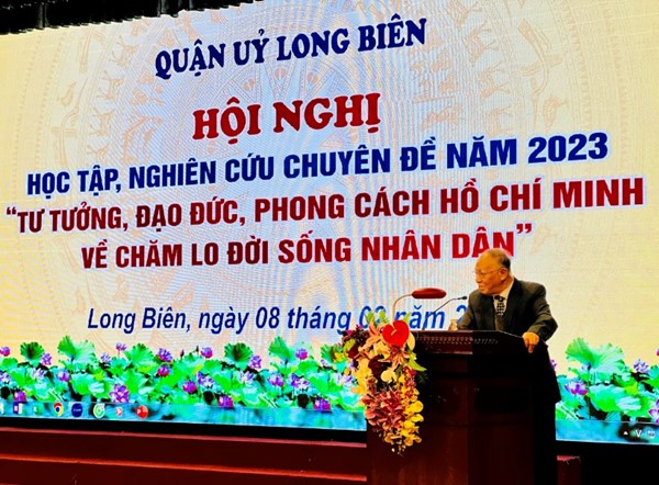 Hội nghị học tập, nghiên cứu chuyên đề năm 2023  Tư tưởng, đạo đức, phong cách Hồ Chí Minh về chăm lo đời sống Nhân dân 