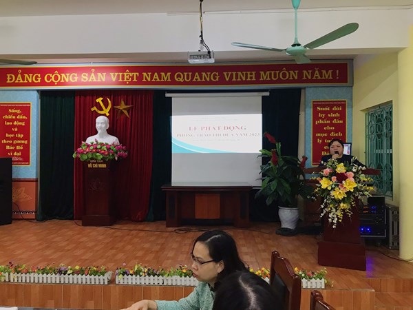 Trường mầm non Long Biên tổ chức phát động phong trào thi đua năm 2023.