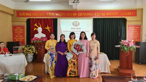 Trường Mầm non Đô Thị Việt Hưng tổ chức Đại hội Chi bộ nhiệm kỳ 2022-2025