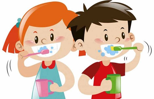 Vì sao các bé phải đánh răng hàng ngày?