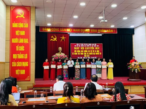 Trường mầm non Long Biên tham dự Ngày hội khuyến học do Ủy ban nhân dân phường Long Biên tổ chức.