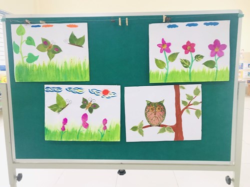 Giờ học tạo hình với đề tài  Tạo hình từ lá cây  của các bé lớp MGL A2