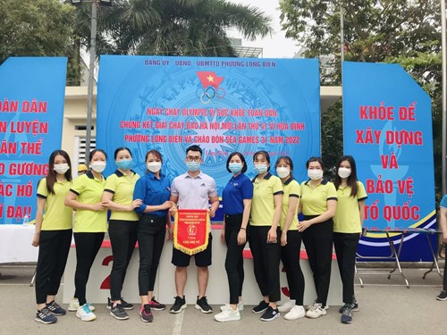 Trường MN Long Biên A hưởng ứng lễ phát động ngày chạy Olympic vì sức khỏe toàn dân và Chung kết giải chạy bào Hà Nội mới lần thứ 47.