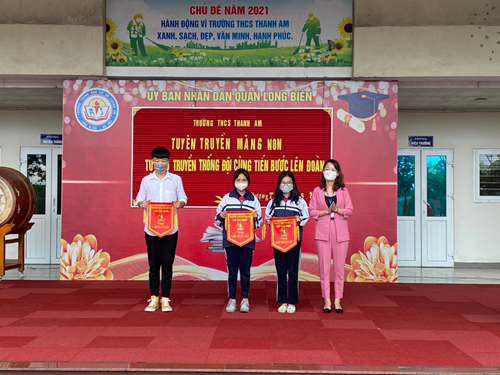 Tuyên truyền măng non: Tự hào truyền thống – tiến bước lên Đoàn – kỉ niệm 81 năm ngày thành lập đội Thiếu niên tiền phong Hồ Chí Minh