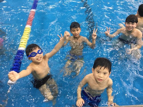 Trường Tiểu học Ngô Gia Tự thực hiện công tác phổ cập bơi, phòng chống đuối nước năm học 2020- 2021